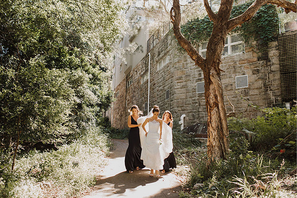 19_alice-yianni-married-0256
