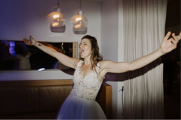 66_anna-gerry-married-725