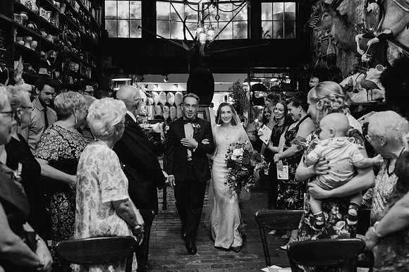 42-sarah-james-vintage-antique-store-wedding
